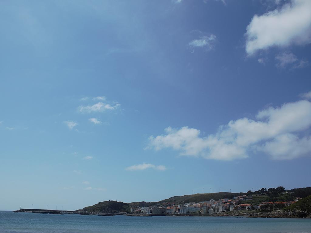 Apartamentos Turisticos Playa De Osmo Corme Экстерьер фото