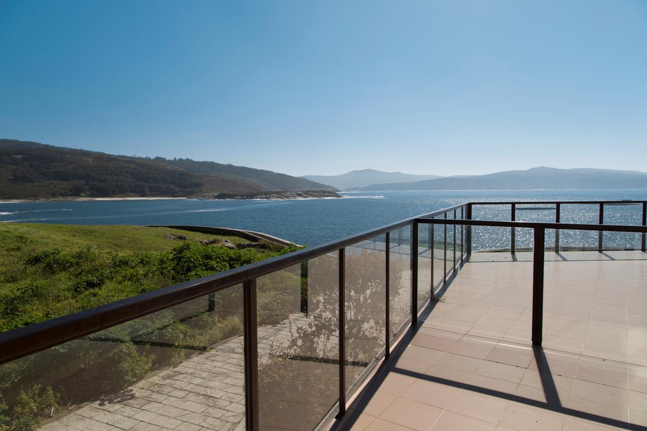 Apartamentos Turisticos Playa De Osmo Corme Экстерьер фото